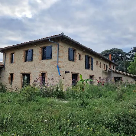 Alojamento de Acomodação e Pequeno-almoço Le Rivalou - D'hôtes - - Tarn